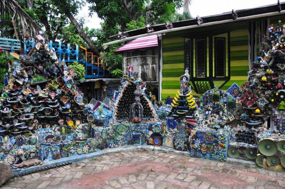Nossa artística pousada em Utila, ilha no litoral norte de Honduras